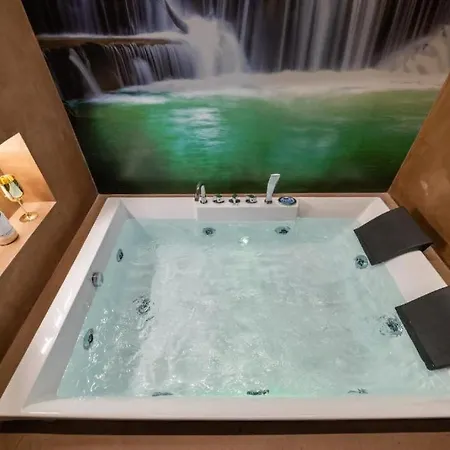 Luxury فندق مبيت وإفطار *